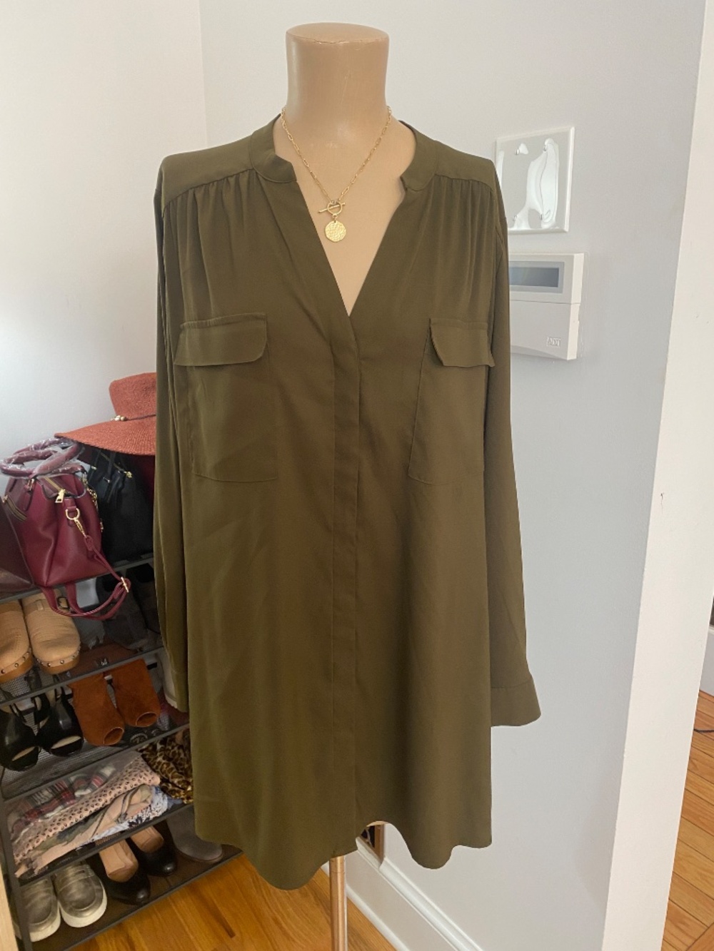 023 - Chico's Army Green Blouse Size 3 (XL)